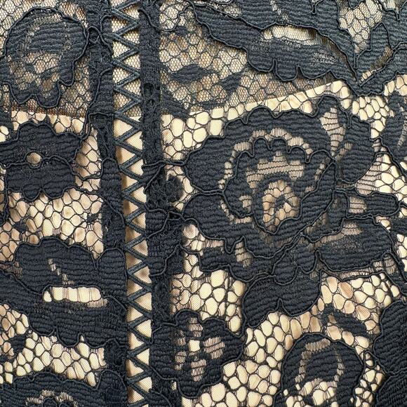 WHBM Black Cap Sleeve All Over Lace Godet Fit & Flare Dress Sz 6 Holiday NWT - Picture 9 of 17